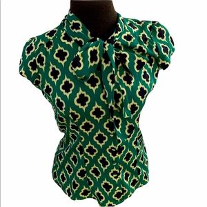Banana republic bow tie blouse size 2